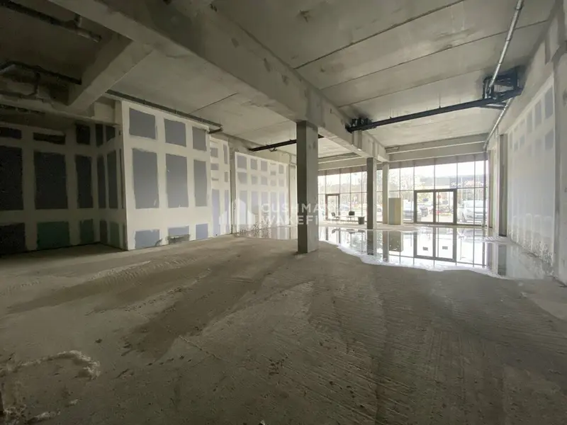 Local commercial à louer  Mérignac  Secteur dynamique et recherché