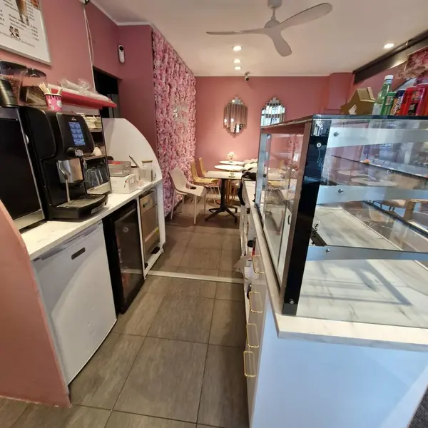 Local en coeur de ville - excellente situation