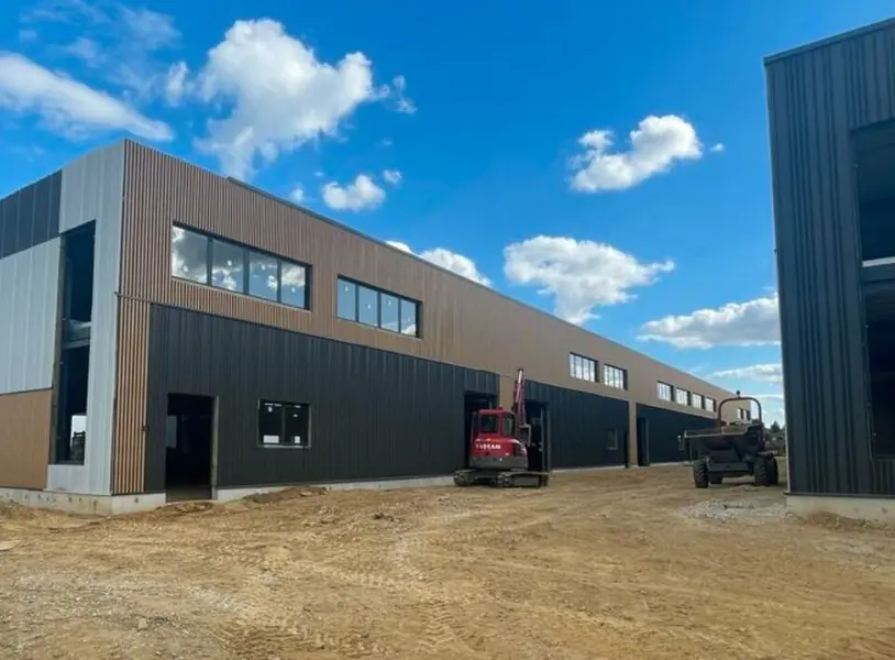A louer Locaux d'activité 390m² Amblainville
