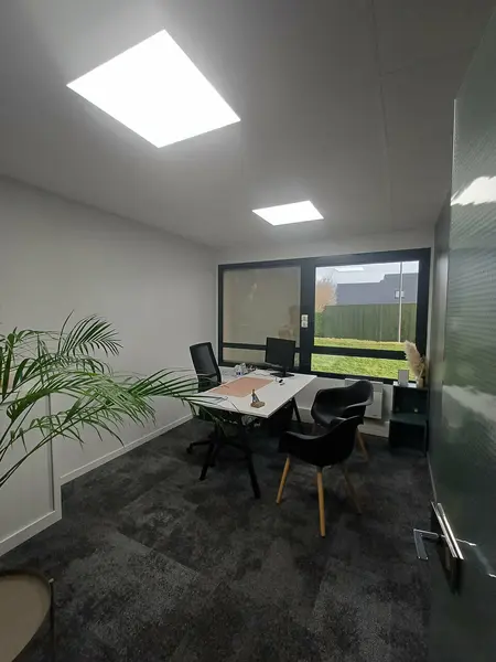 A vendre Bureaux 148.28m² Saint-Contest