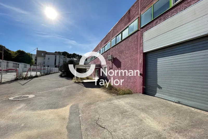 A louer Bureaux 3000m² Montpellier