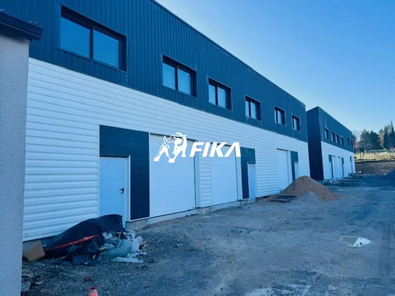 A LOUER LOCAL D'ACTIVITE 138 m² - (31280) DREMIL LAFAGE