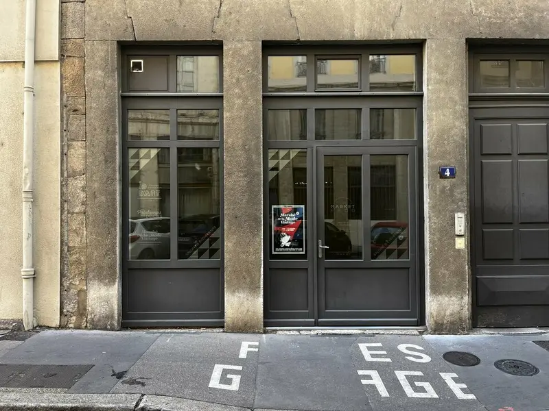 A louer Local commercial  32m² Lyon 02