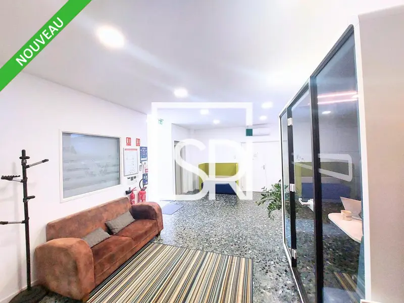 A louer Bureaux 900m² Clermont-Ferrand