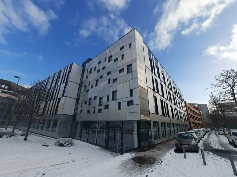 Bureau à louer - Rouen (76100) - 1809 m² - 18 098 €/mois