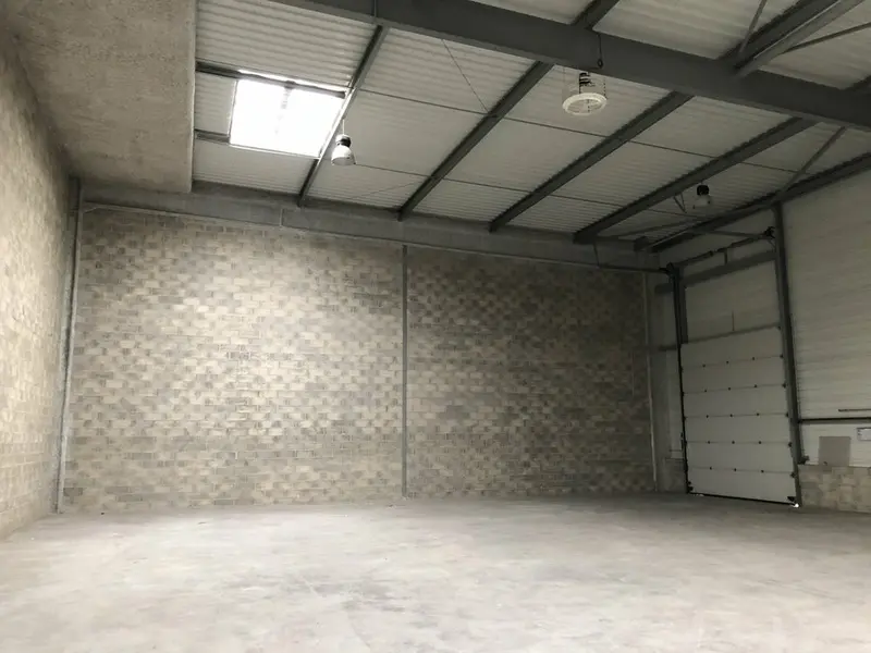 Entrepôt / Activité à louer - Goussainville (95190) - 470 m² - 4 269 €/mois