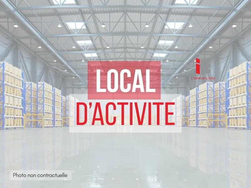 A vendre Locaux d'activité 660m² Vitré