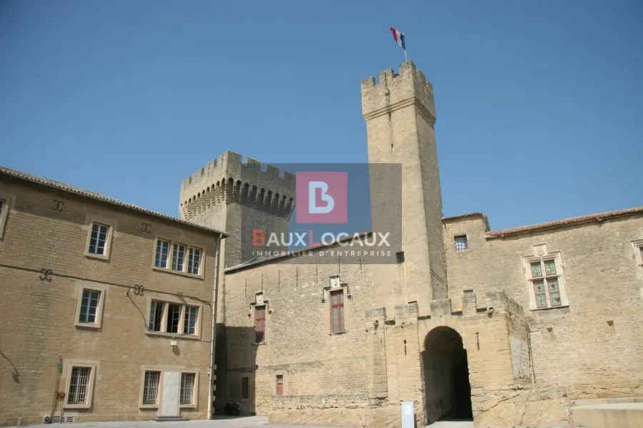 Cession Fonds de Commerce Coiffure 80 m² Salon de Provence