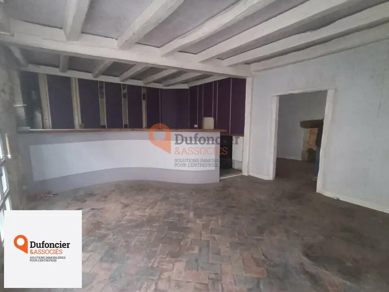 Local Commercial à louer - Poitiers (86000) - 80 m² - 500 €/mois