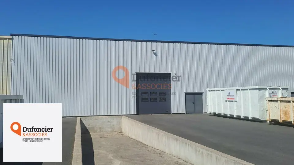 A louer Locaux d'activité 1000m² Châtellerault