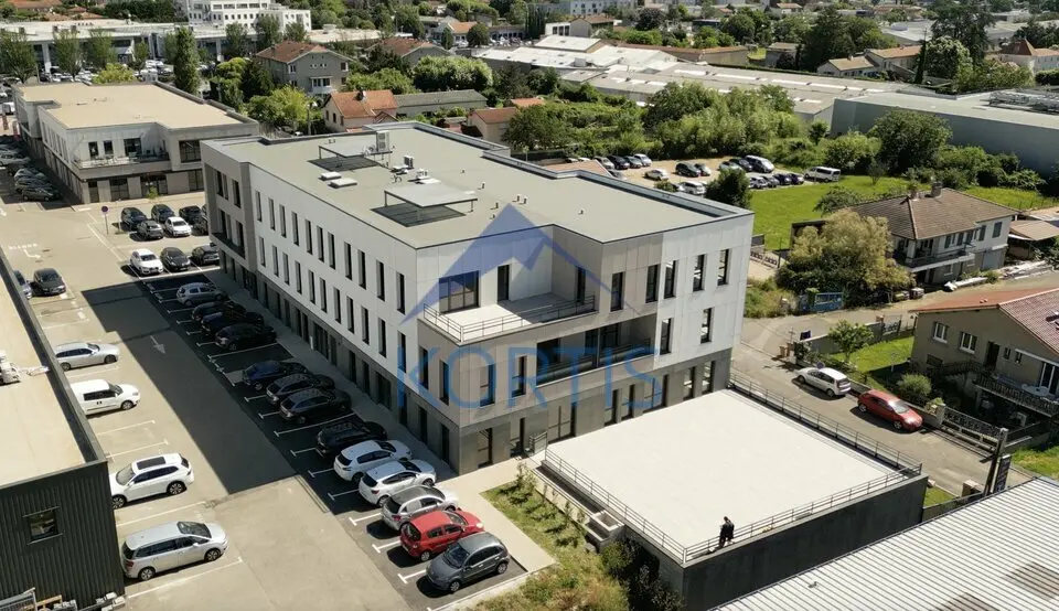 Bureaux à vendre ou à louer  Limas (69)