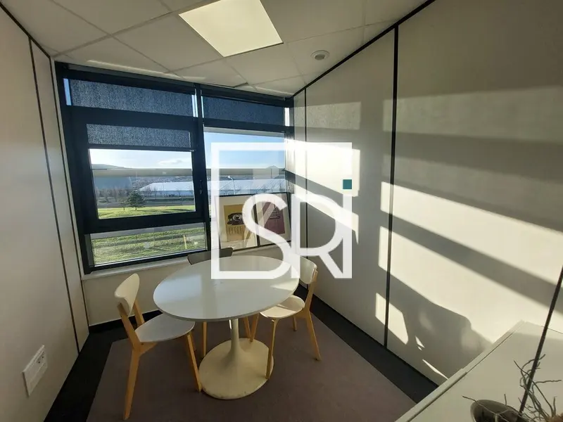 A louer Bureaux 82.87m² Cournon-d'Auvergne