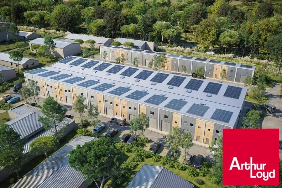 Entrepôt / Activité à vendre - Saint-Vincent-De-Tyrosse (40230) - 145 m²