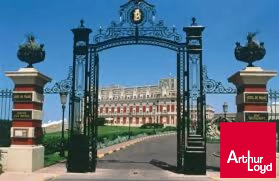 Local Commercial à louer - Biarritz (64200) - 72 m² - 4 166 €/mois