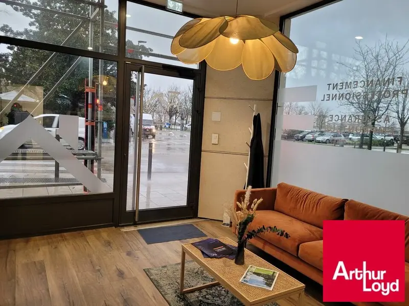 Local Commercial à vendre - Bayonne (64100) - 94 m² - 0 €