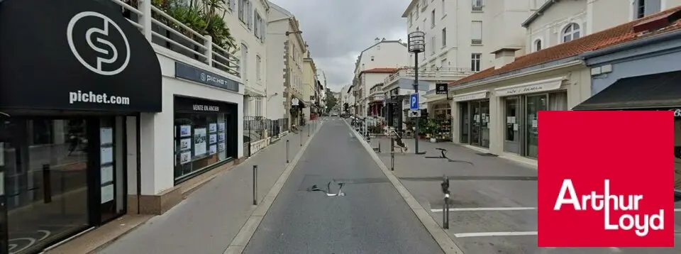 BIARRITZ, Local de 47 m² sur axe passant avec très belle visibilité