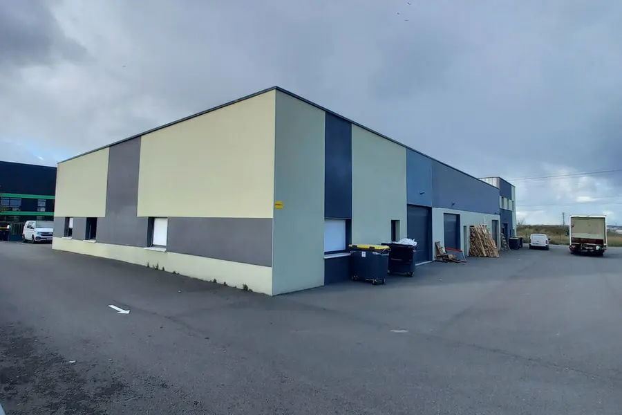 Entrepôt / Activité à louer - Bourguébus (14540) - 260 m² - 2 100 €/mois