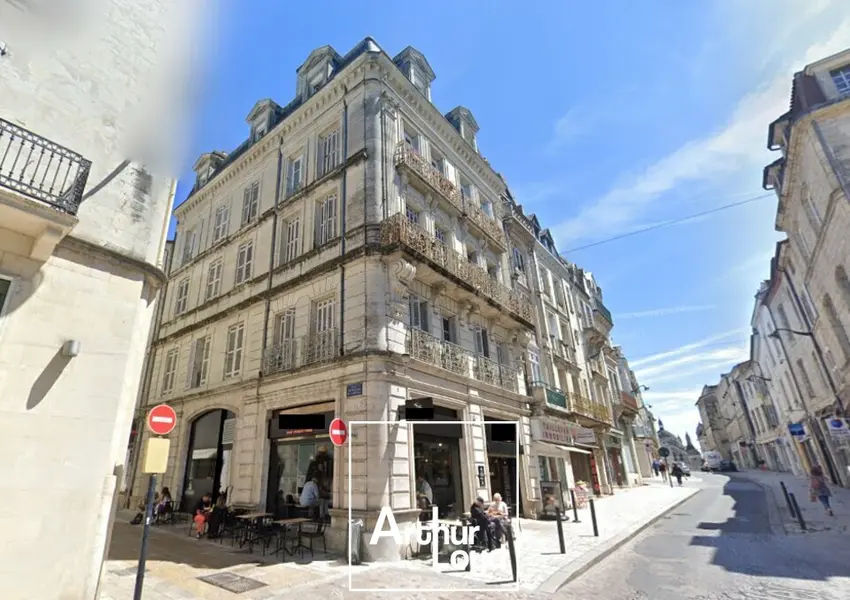 Local Commercial à vendre - Périgueux (24000) - 270 m² - 0 €