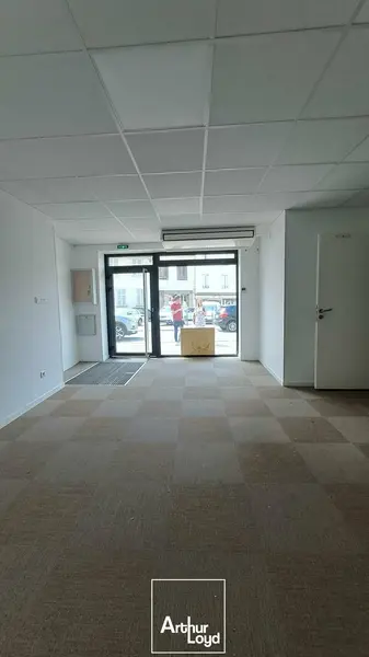 A louer Local commercial  88m² Lubersac