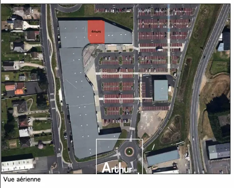 Local Commercial à louer - Malemort (19360) - 775 m² - 7 438 €/mois