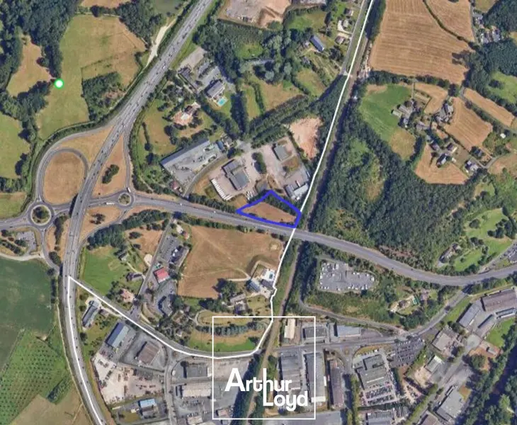 Terrain à vendre - Ussac (19270) - 5400 m²