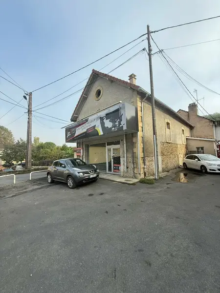 Local Commercial à louer - Sarlat-La-Canéda (24200) - 105 m² - 925 €/mois