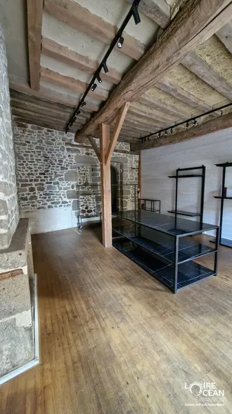 LOYER PUR INTRAMUROS GUERANDE OPPORTUNITE