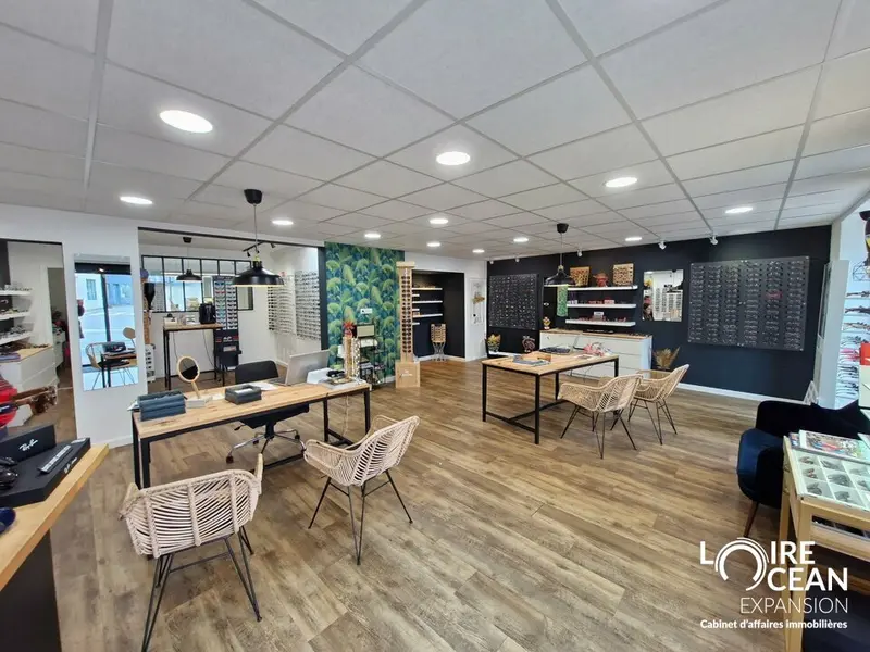 Local Commercial à louer - La Plaine-Sur-Mer (44770) - 135 m² - 1 500 €/mois