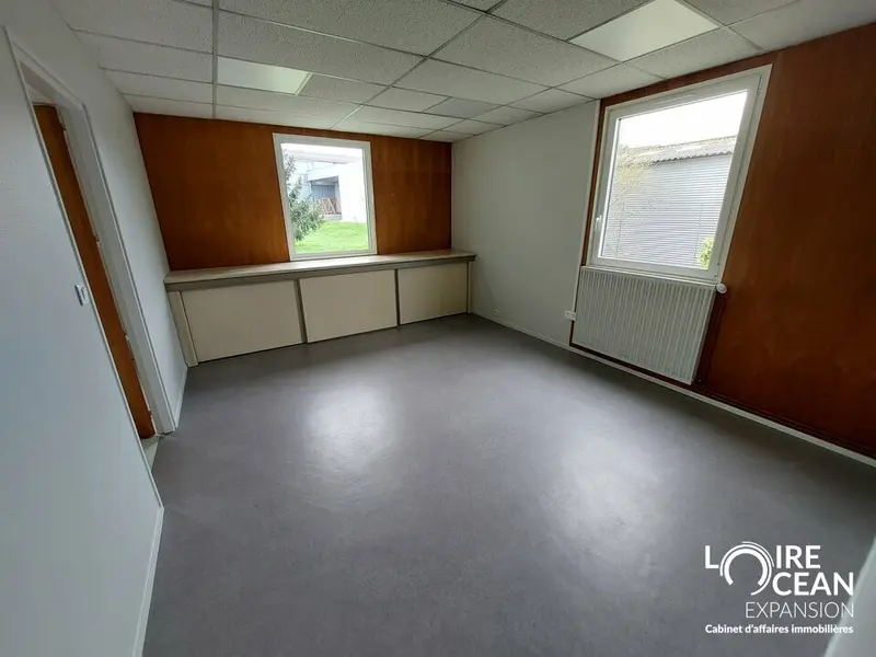Bureau à vendre - La Boissière-De-Montaigu (85600) - 194 m²