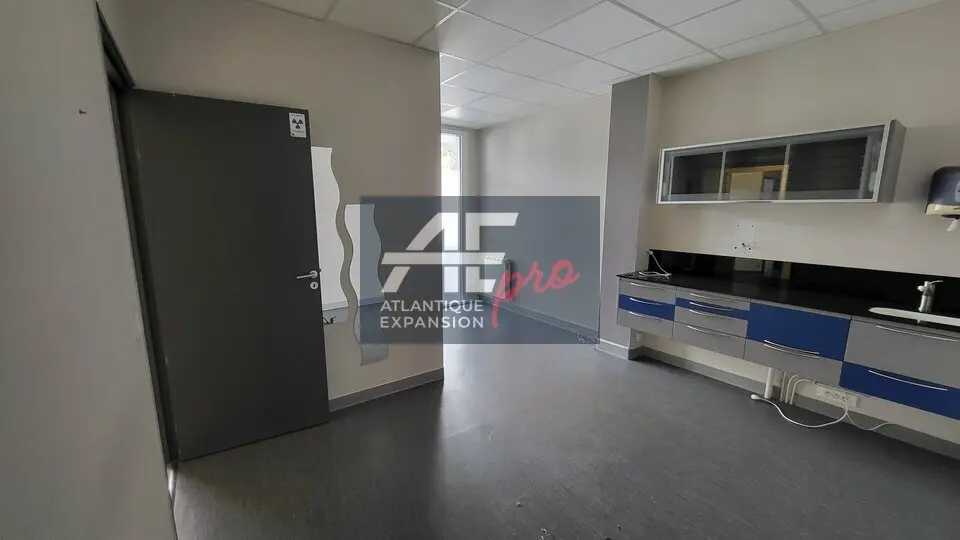 A louer Bureaux 82.43m² Saint-Nazaire