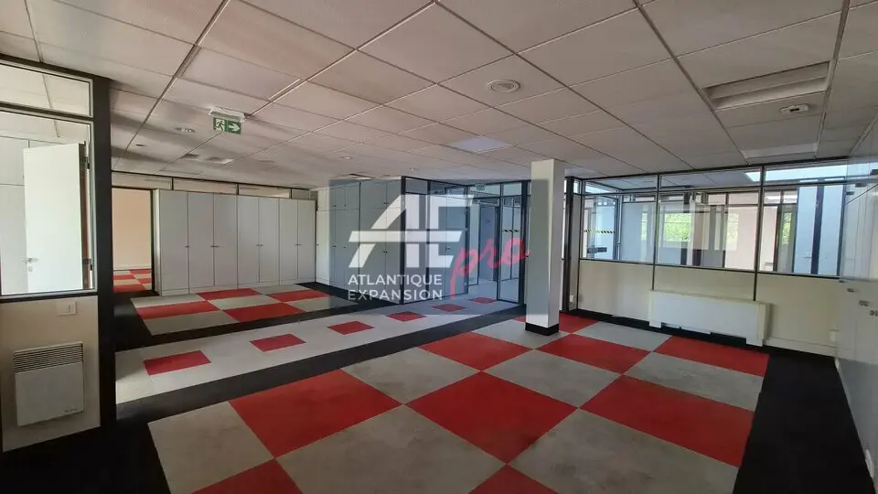 A vendre Bureaux 507m² Saint-Nazaire