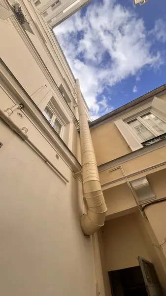 Fonds de commerce à vendre - Restauration - Paris 10 (75010) - 391 000 €