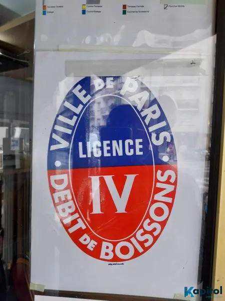 Murs libres Brasserie - Paris 18 - Belle terrasse