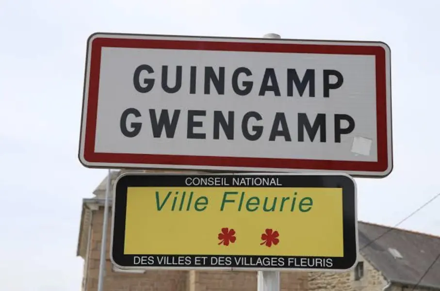 BAR, BRASSERIE, FDJ ET PMU