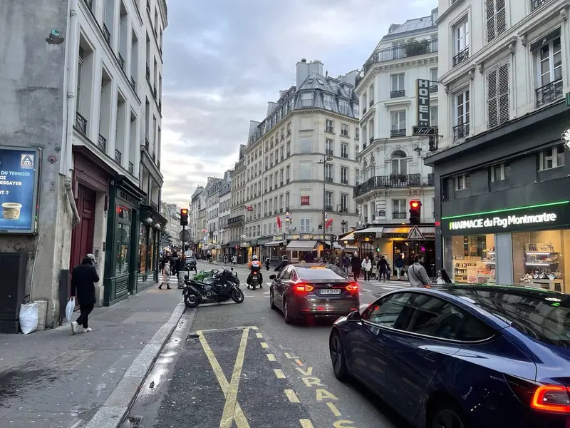 60 couverts - Terrasse - Bel emplacement - Gros flux de passage !