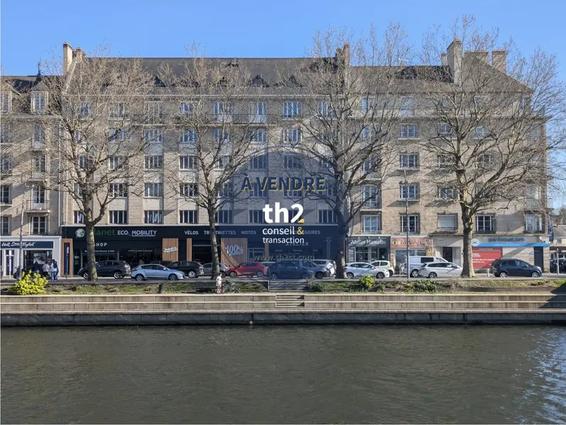 Bureau à vendre - Caen (14000) - 300 m²