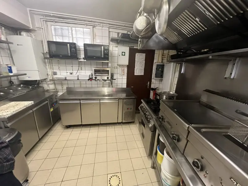 Fonds de commerce à vendre - Cafés et bars - Paris 10 (75010) - 456 000 €