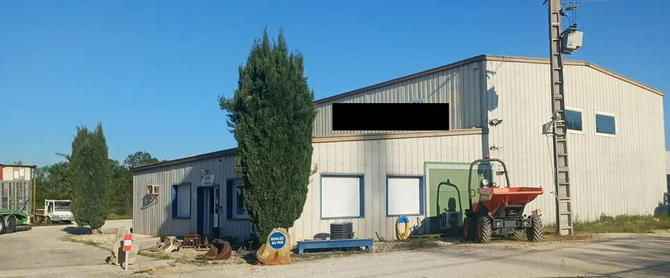 Entrepôt / Activité à vendre - Laudun-L'Ardoise (30290) - 650 m²