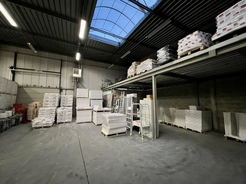 A vendre Locaux d'activité 1000m² Le Bourget