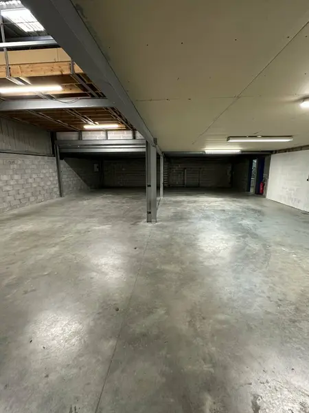 A louer Locaux d'activité 255m² Mérignac