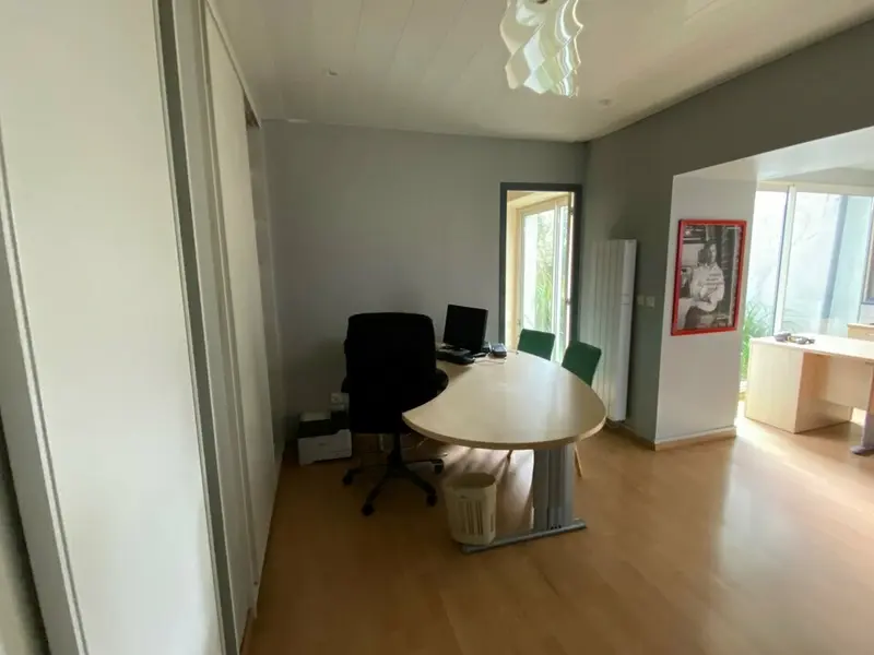 A LOUER - BUREAUX - AURAY