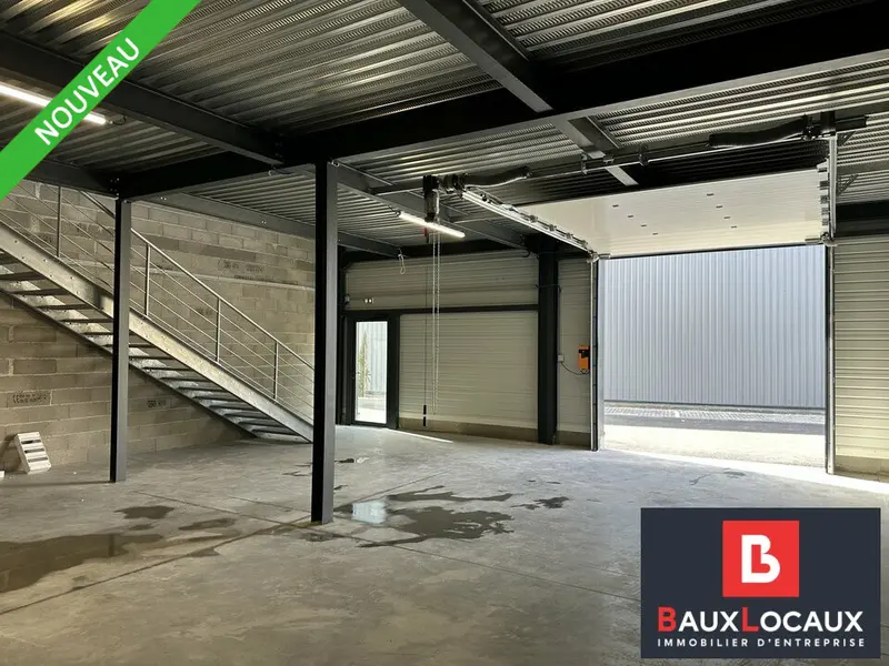 A louer Locaux d'activité 277m² Vedène