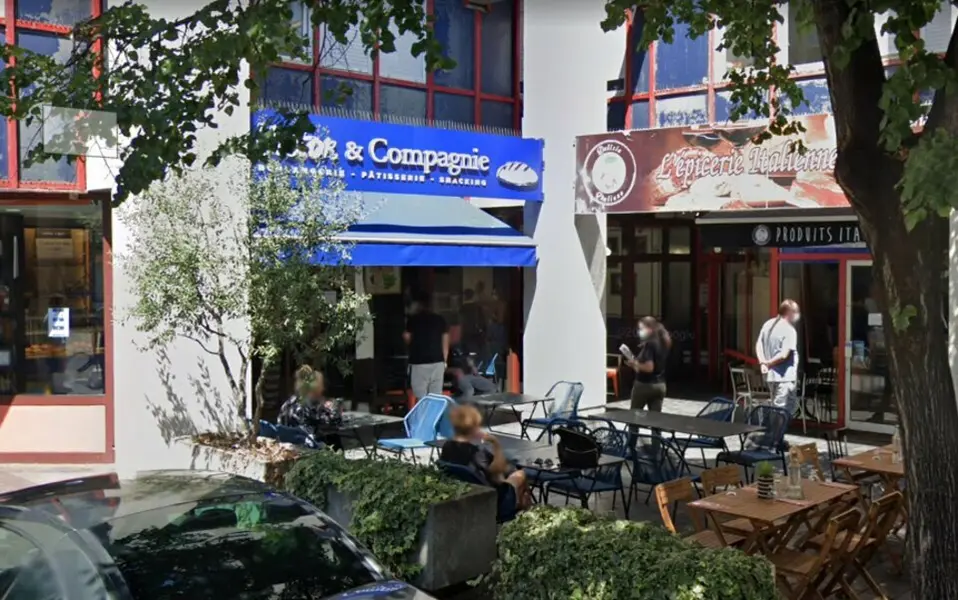 A vendre Local commercial  230.29m² Lyon 07