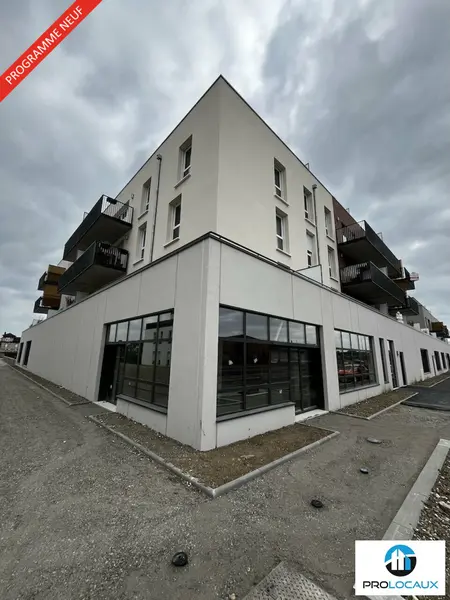 A vendre Local commercial  242m² Venette