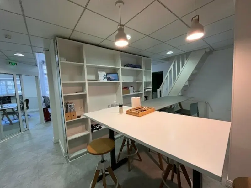 A VENDRE - BUREAUX - VANNES
