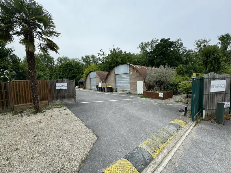 A vendre Locaux d'activité 350m² Presles