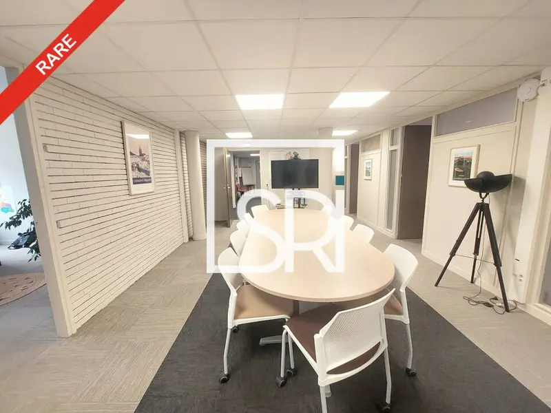 A vendre Bureaux 540m² Clermont-Ferrand