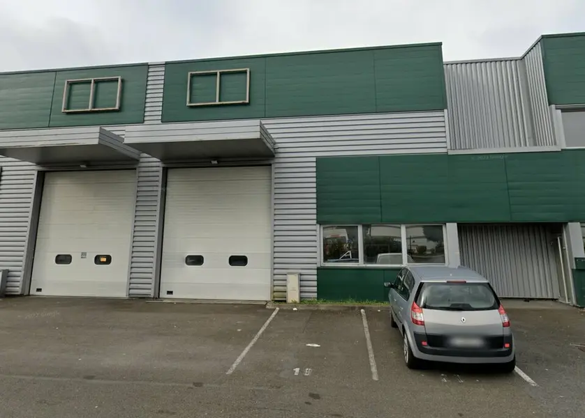 A louer Locaux d'activité 307m² Piscop