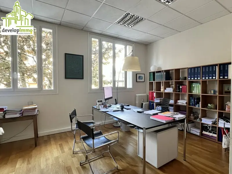 BUREAU 200 m² Centre-ville de CAEN
