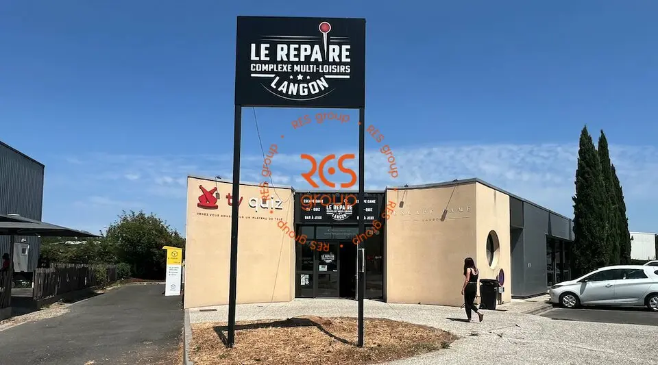LOCAL COMMERCIAL 